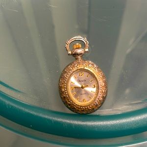 Details quartz vintage pocket watch